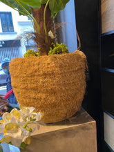 Afbeelding in Gallery-weergave laden, Cache Pot Stro