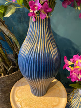 Afbeelding in Gallery-weergave laden, Vaas Blauw