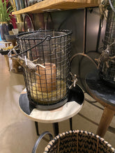 Afbeelding in Gallery-weergave laden, Cache Pot Met Kevers