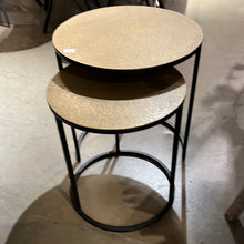 Afbeelding in Gallery-weergave laden, Salon Tafel Goud Set of 2