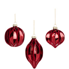 Afbeelding in Gallery-weergave laden, Glass Flock 3D Ribb Bauble Finial Ornament Set of 3 Burgundy 8 cm
