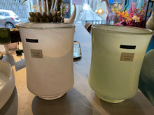 Afbeelding in Gallery-weergave laden, vaas
