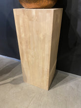 Afbeelding in Gallery-weergave laden, Zuil Hout
